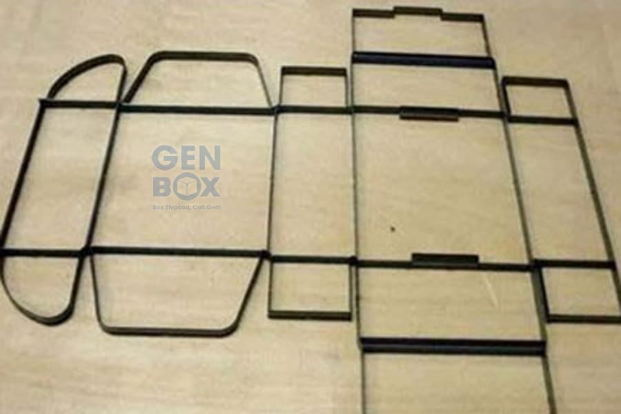 Ảnh: Khuôn bế trong sản xuất hộp carton